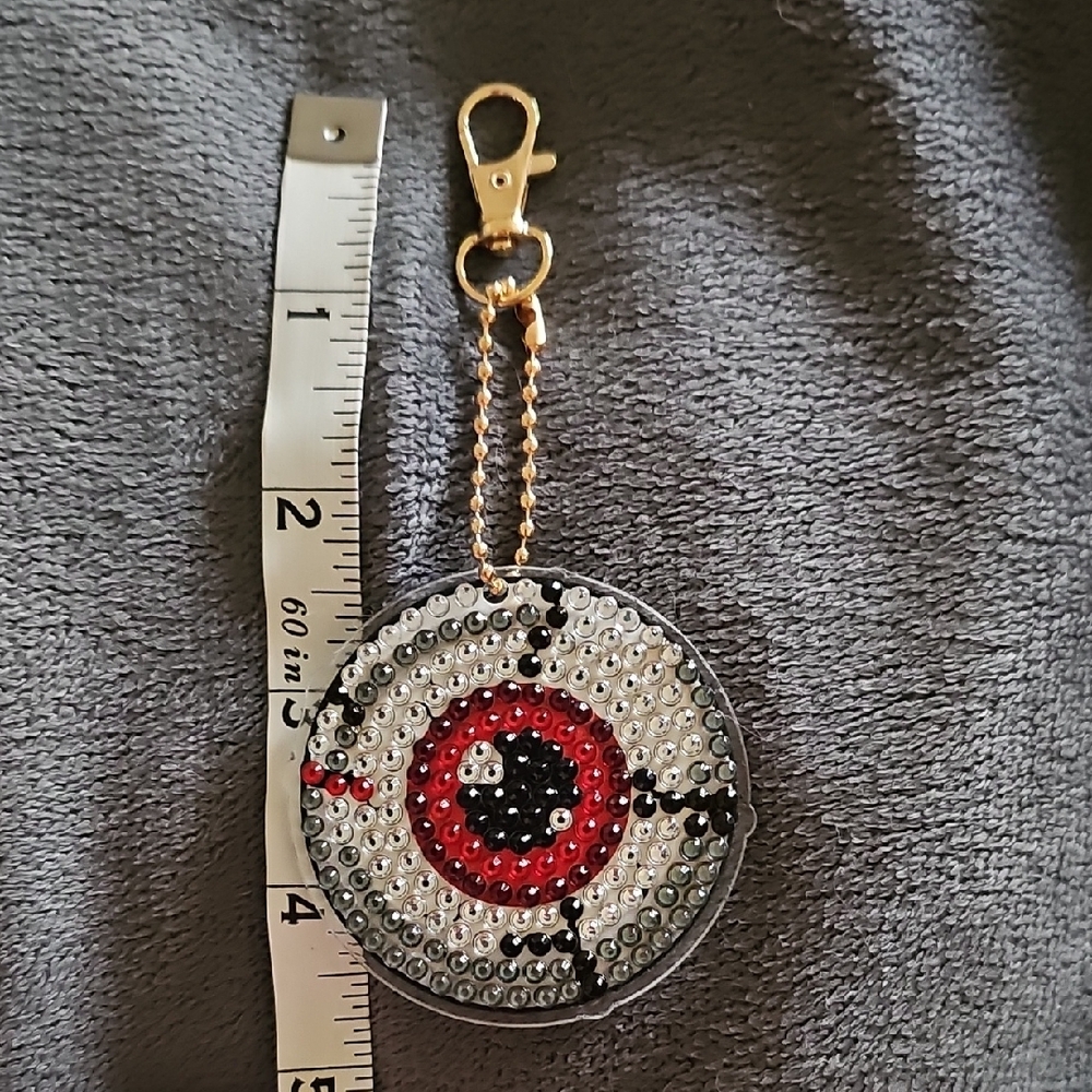 Sequin Target Keychain with Gold Clasp - Picture 2 of 4